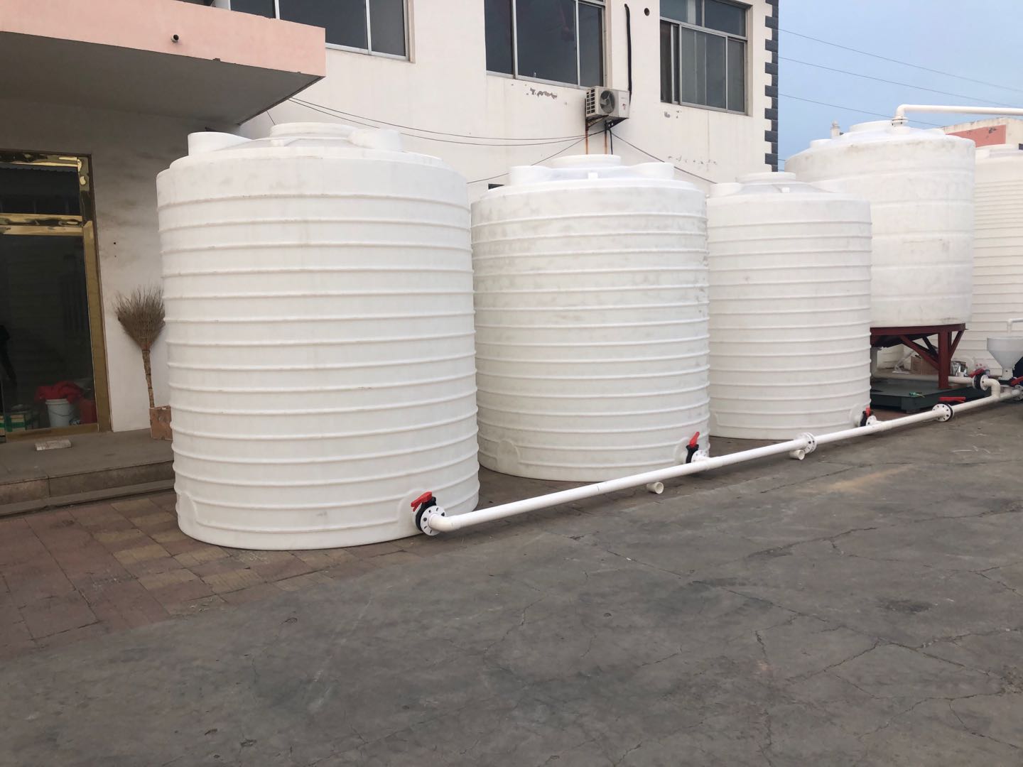 �������޵ĺ��ӹ�ˇ�Ĳ����˜ʼ���ͬ��λ���x���Ϳ�ϷN�